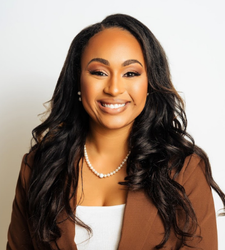 Dr. Sara Johnson